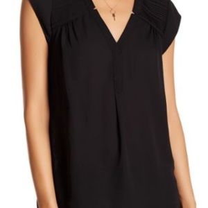 Daniel Rainn dress top